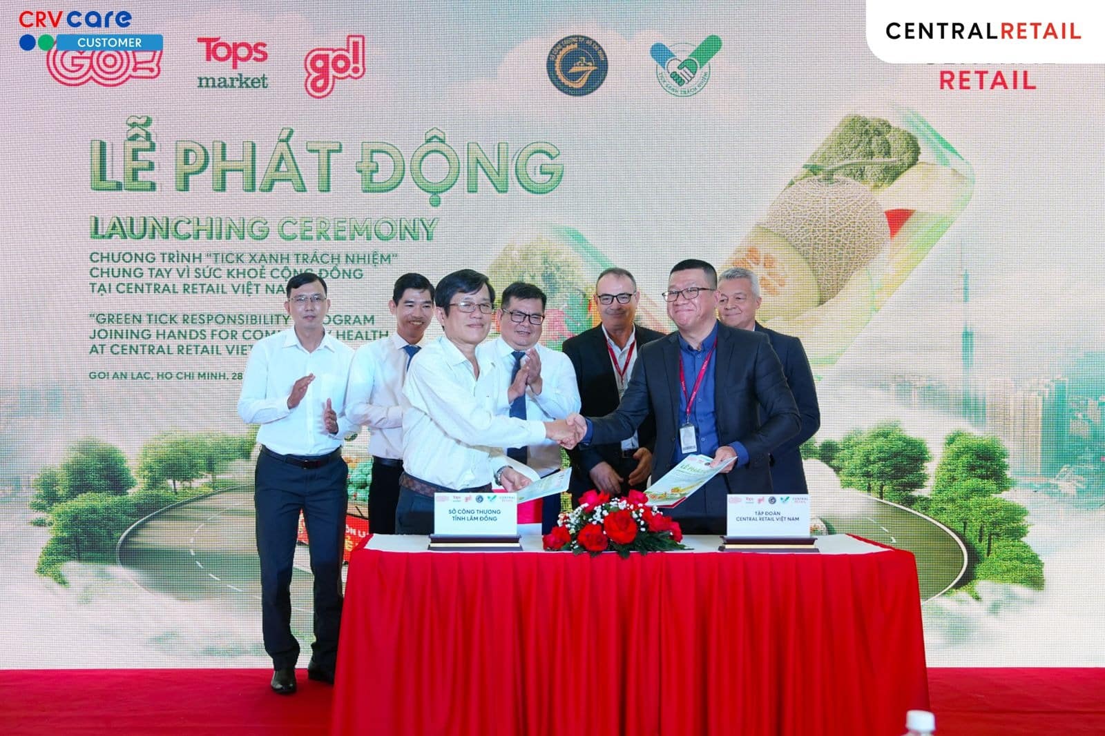 Launch Ceremony of the “Responsible Green Tick – Joining Hands for Community Health” Program at Central Retail Vietnam