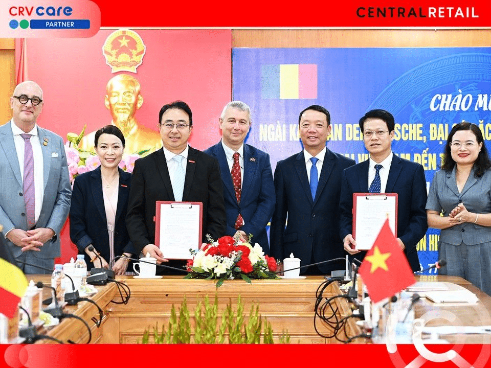 CENTRAL RETAIL VIỆT NAM KÝ KẾT BIÊN BẢN HỢP TÁC PHÁT TRIỂN NGUỒN NHÂN LỰC TẠI HÀ TĨNH